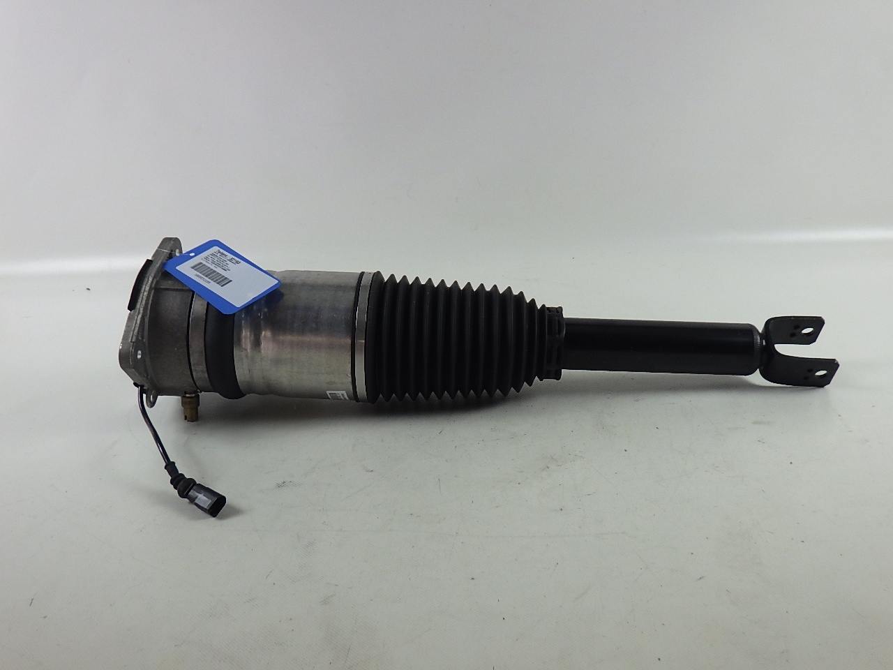 BENTLEY Continental Flying Spur 2 generation  (2008-2013) Rear Left Shock Absorber 4W0616001A 21348056