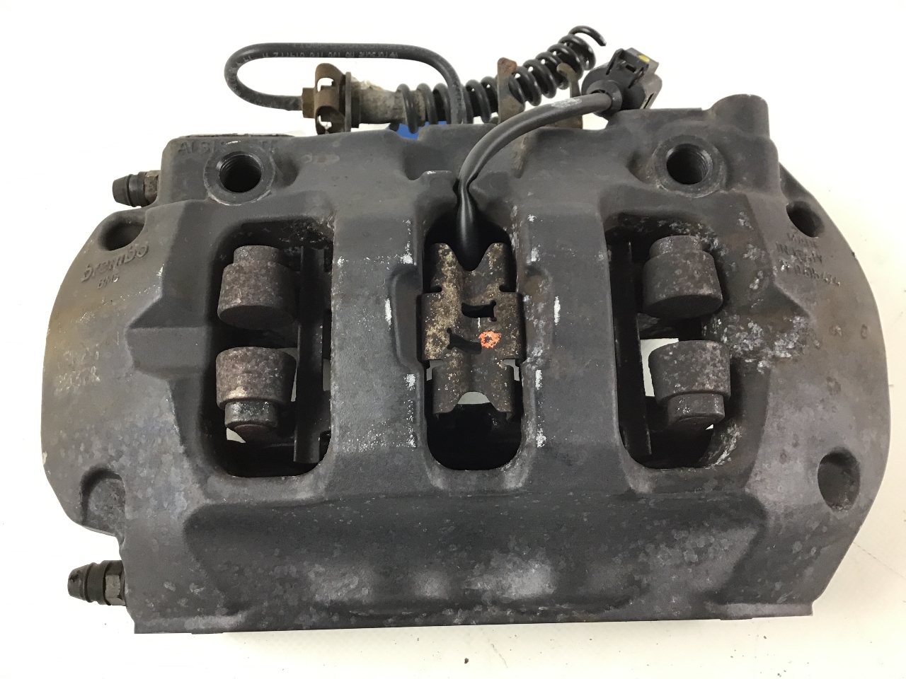 VOLKSWAGEN Touareg 2 generation (2010-2018) Aizmugurējais labais bremžu suports 7P6615424D 21348876