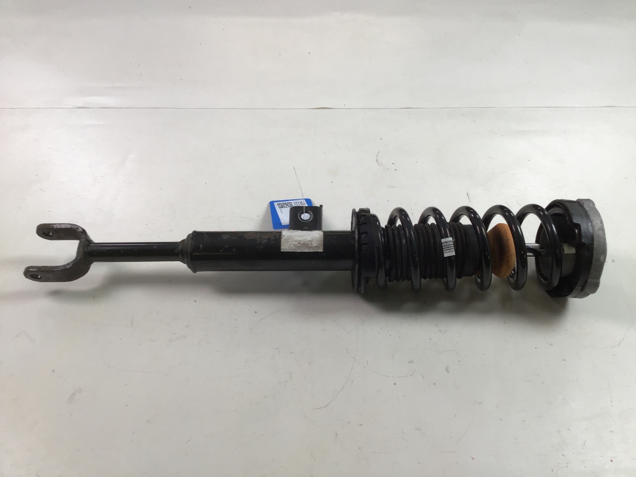 BMW 6 Series F06/F12/F13 (2010-2018) Front Right Shock Absorber 6789660 ...